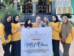 Team My Glow’s Berbagi 100 Paket Makanan Diawal Ramadhan, Penghantar Rasa Syukur
