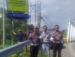 Sering Memakan Korban, Sat Lantas Dan Jasa Raharja Pasang Papan Imbauan Rawan Laka Di Jembatan Lembang